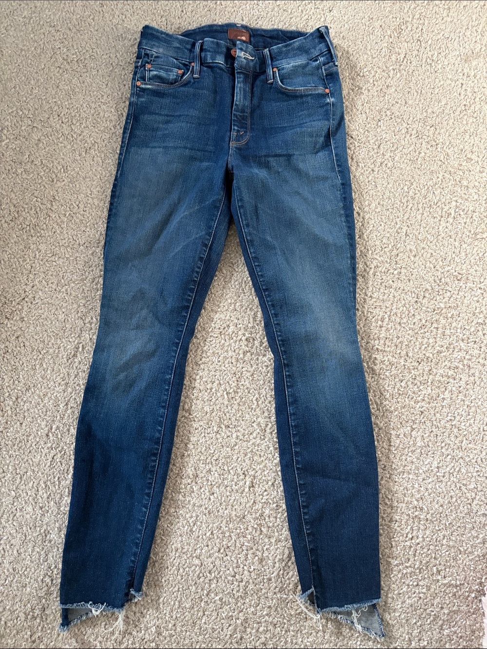 MOTHER Women’s Dark Blue Slim Fit Jeans -like new